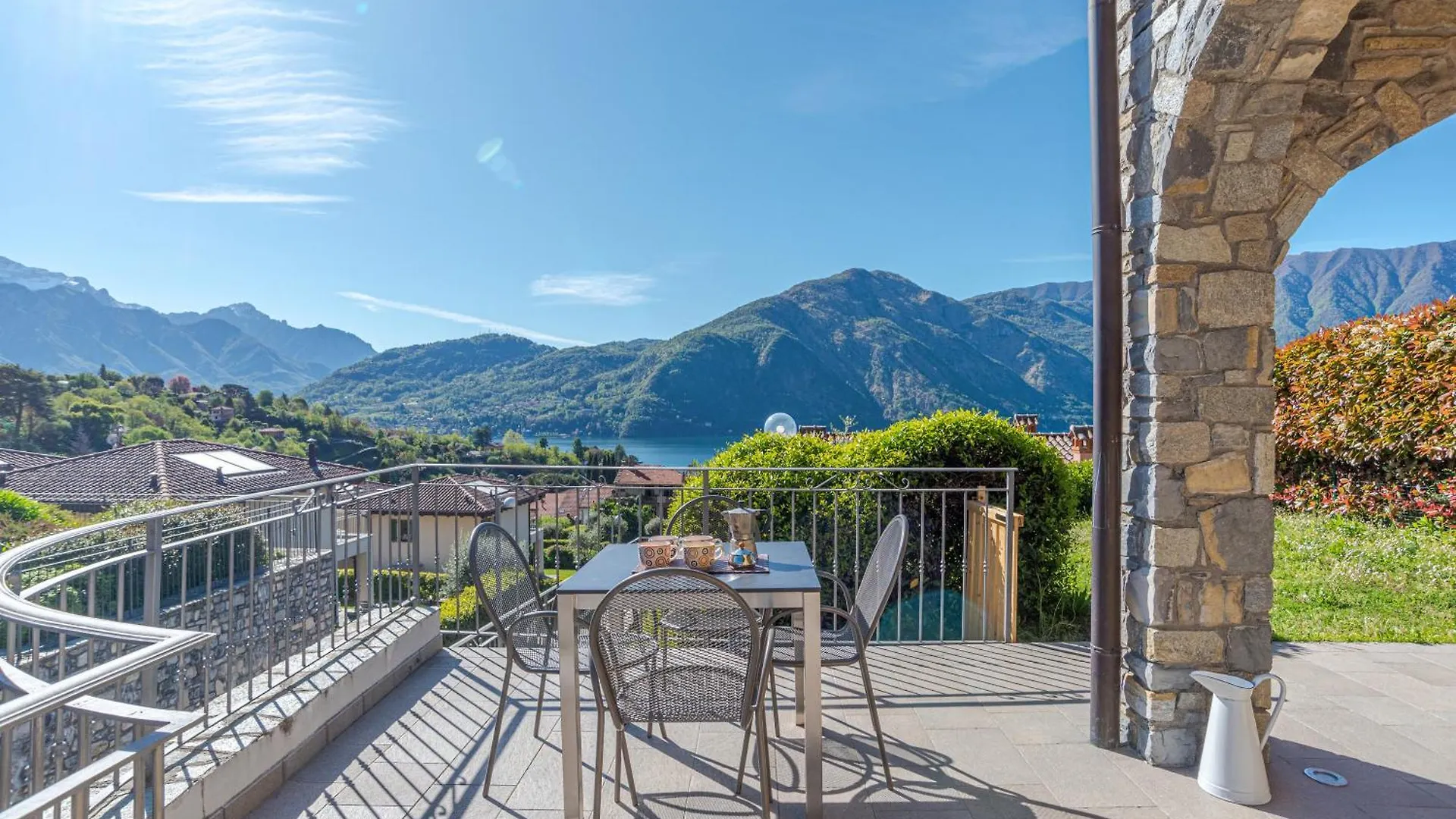 Villa Tremezzo 0*,