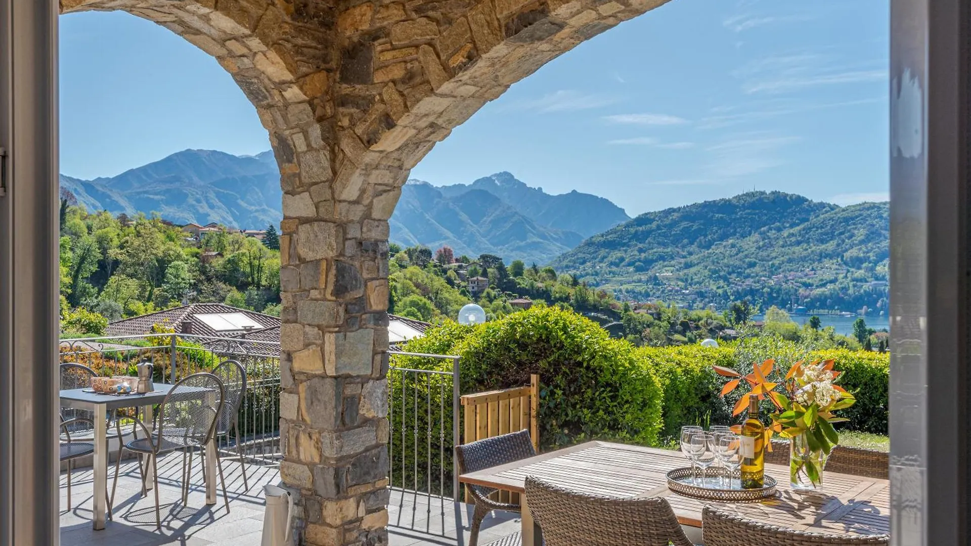 Villa Tremezzo 0*,  Italy